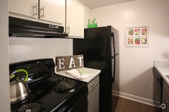 Interior Photo - The Avalon