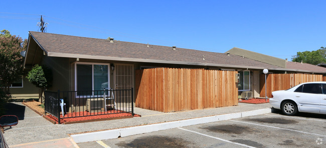 Building Photo - Alta Redwood Apartments