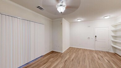 Interior Photo - Estancia Villas