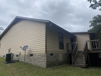 Building Photo - 921 Odom Dr