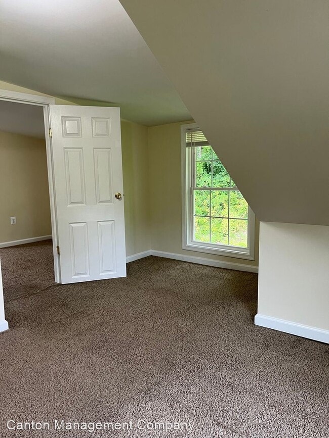 Building Photo - 2 br, 1 bath House - 3116 Rocks Rd.