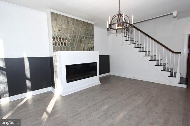 Foto del edificio - 133 W 3rd St