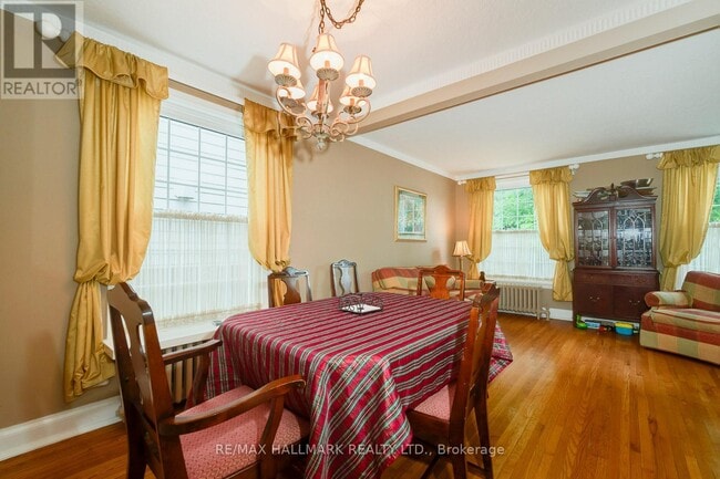 Building Photo - 42 Hunt Club Dr