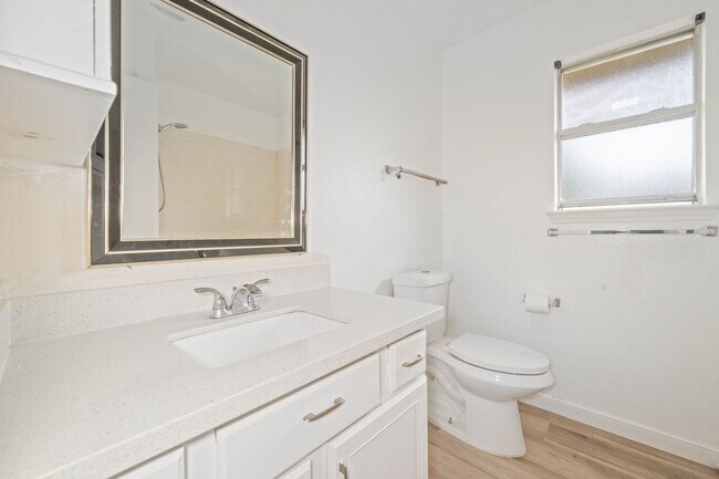 Foto del edificio - 10950 Linden Gate Dr