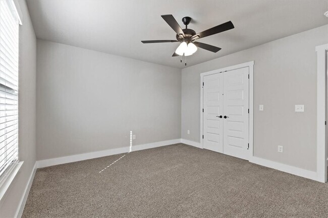 Foto del edificio - 7005 SW High Meadow Blvd