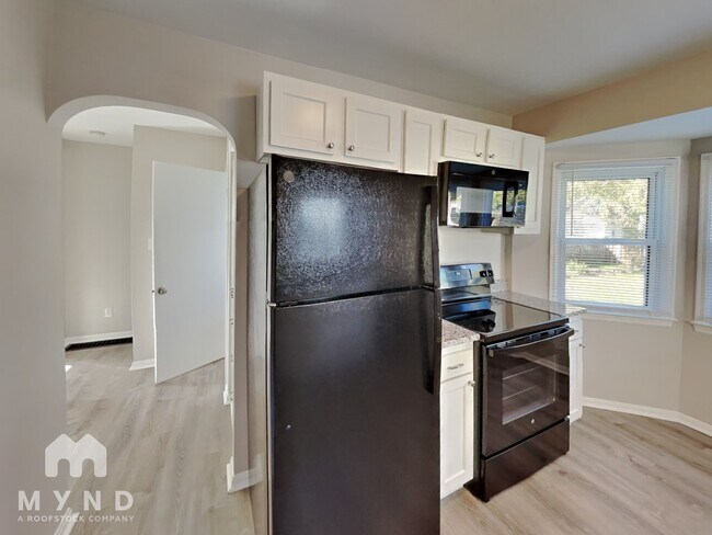 Foto del edificio - 635 Oakwood Ave