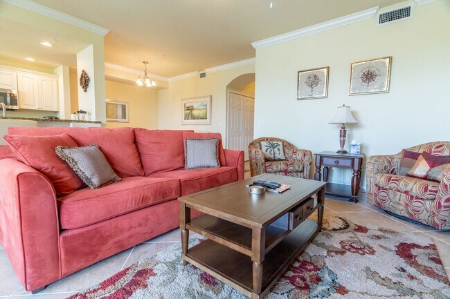 Building Photo - Furnished Annual -  2BR/2BA Second Floor c...