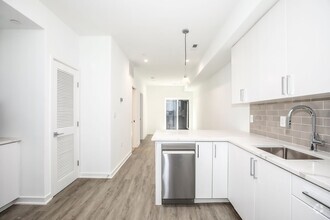 Building Photo - 1444 Independence Ave SE