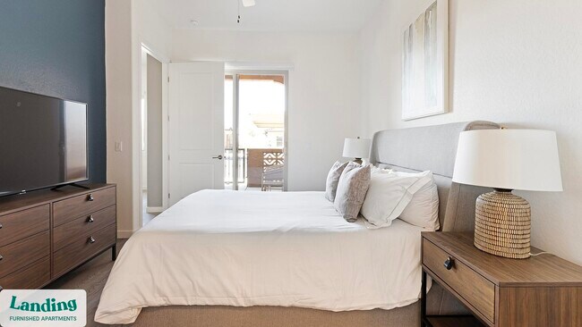 Foto del edificio - 375 E Linda Vista Blvd