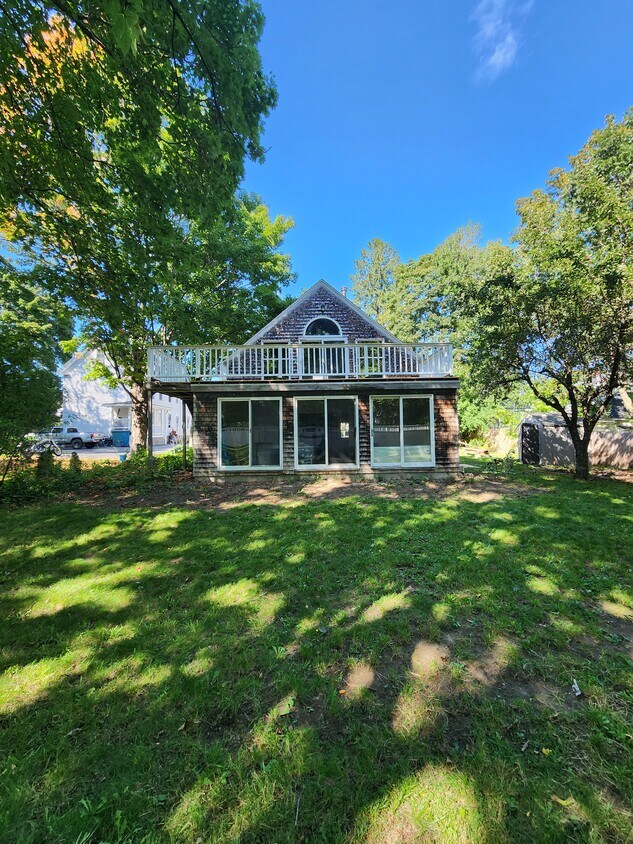 120 Concord St, Portland, ME 04103 Townhouse for Rent in Portland, ME