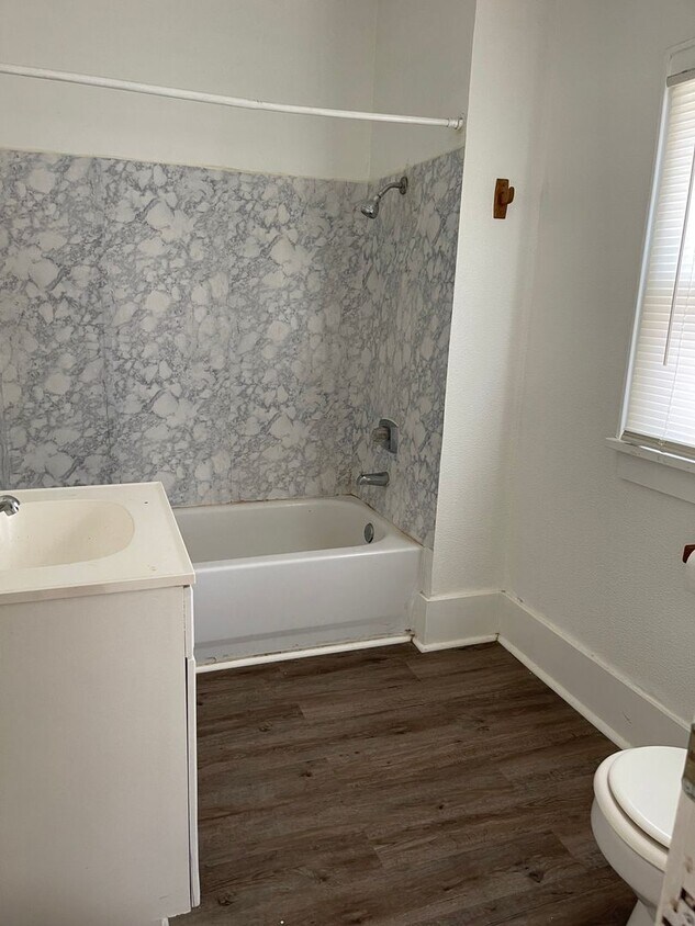 Building Photo - 1 BEDROOM 1 BATHROOM HOUSE FOR RENT