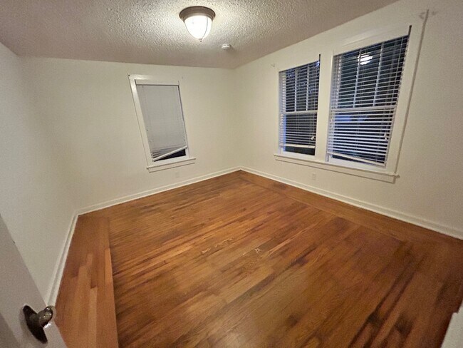 Foto del edificio - 4315 Antisdale St