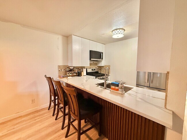 Building Photo - 227 50th St