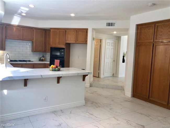 Foto del edificio - 4 br, 2.5 bath House - 5635 Delacroix Way
