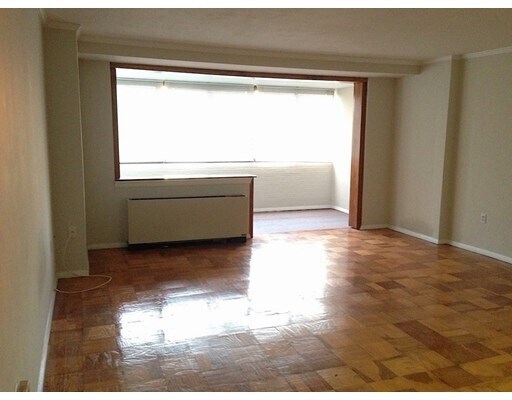Building Photo - 6 Whittier Pl