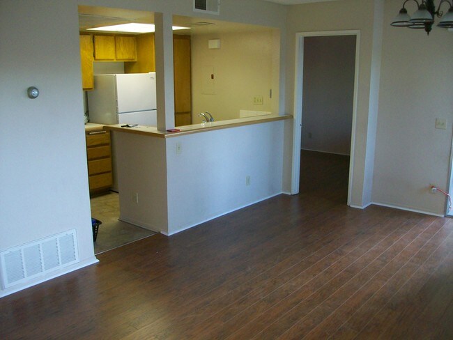 Kitchen - 26131 La Real