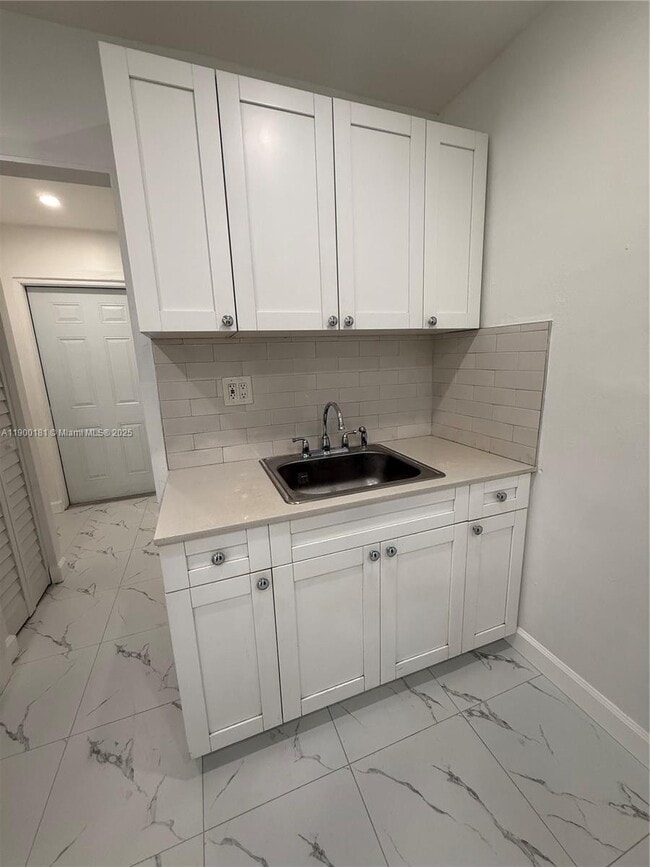 Building Photo - 26741 SW 139th Ave