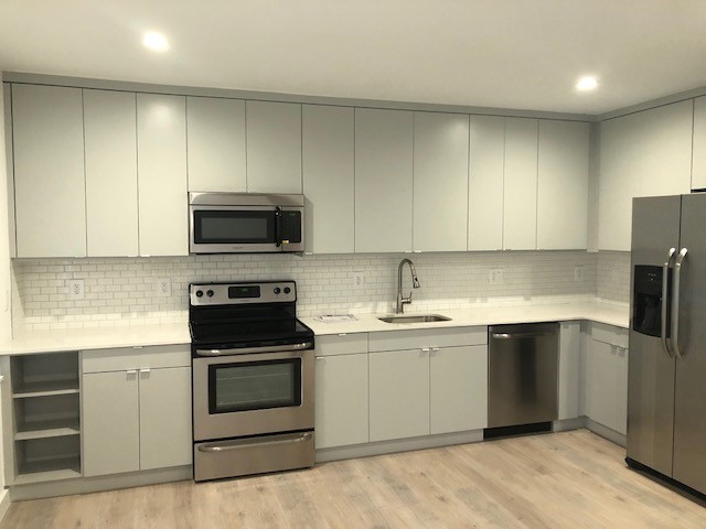 Foto principal - Flats at Coral Ridge