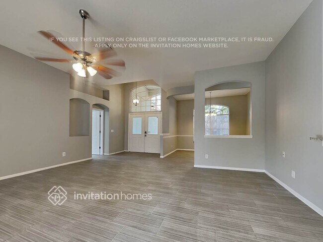 Foto del edificio - 4119 Copper Canyon Blvd