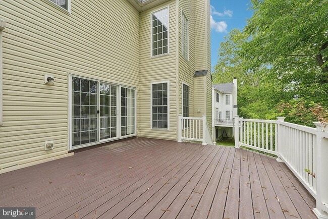 Foto del edificio - 51 Knickerbocker Ln