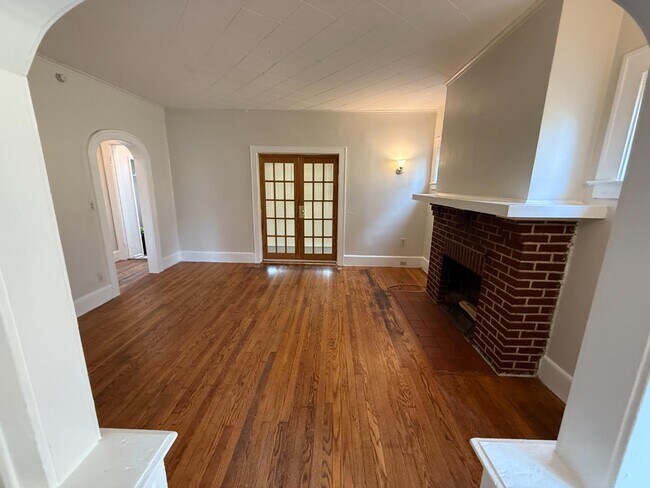 Foto del edificio - 103 Malcolm St