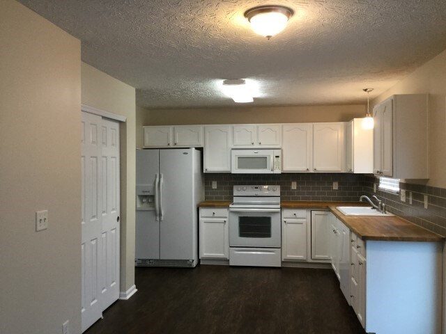 Foto del edificio - 105 Paddock Ln