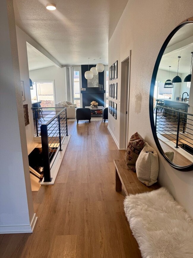 Foto del edificio - Gorgeous 4 bedroom home in Cumbre Vista