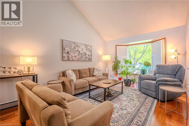 Building Photo - 14 Windstar Pl