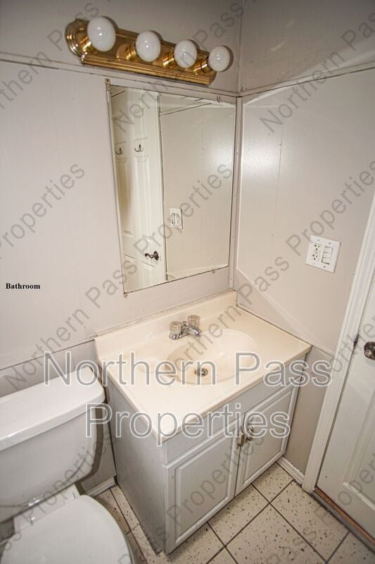 Foto del edificio - 7161 Dale Rd