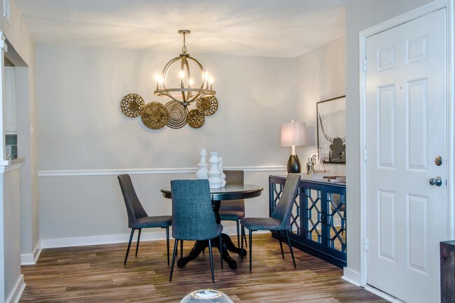 Madison Landing at Research Park Apartments Apartments