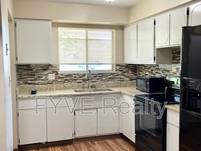 Building Photo - 2615 Bretton Woods Dr