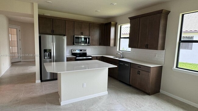 Building Photo - 4139 Silver Maple Wy