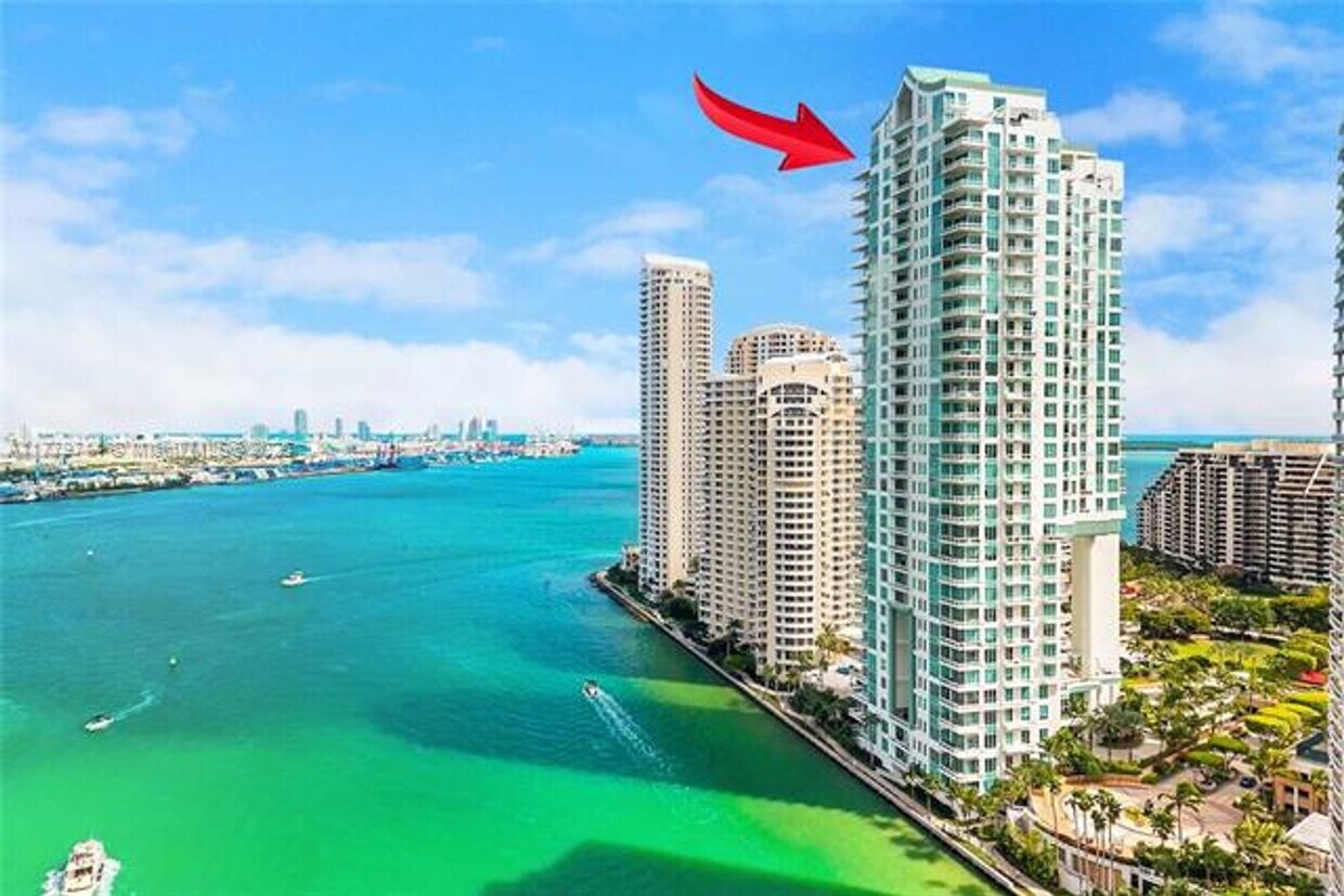 Foto principal - 900 Brickell Key Blvd