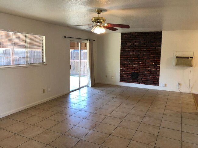 Building Photo - 1412 Orlando Dr., Modesto, CA 95351