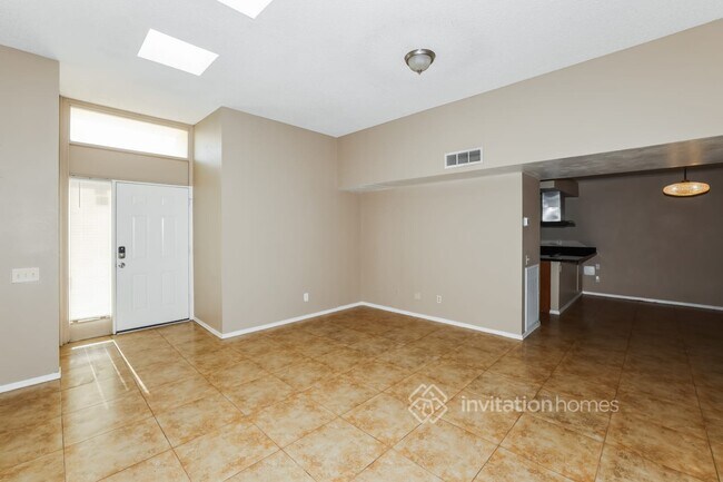 Foto del edificio - 11176 N 82nd Ln