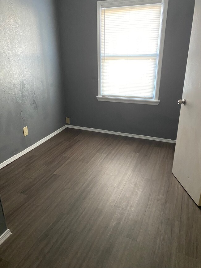 Foto del edificio - 4320 SE 43rd St