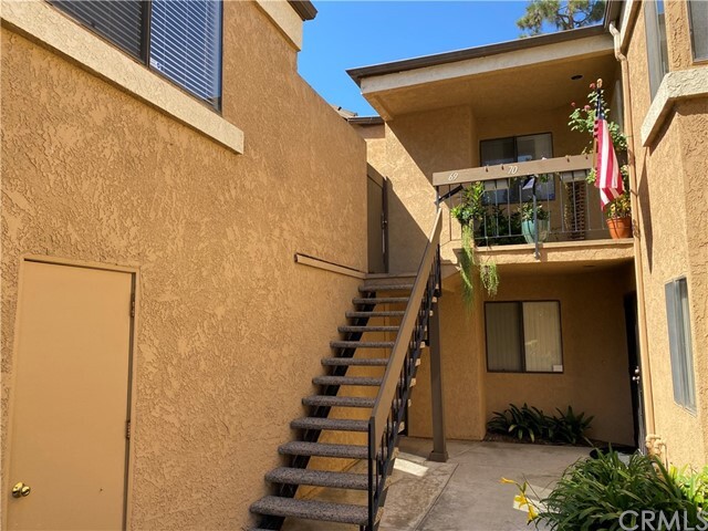 Building Photo - 7881 Woodlake Dr