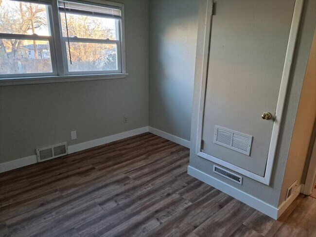 Building Photo - 3 bedroom in Billings MT 59102