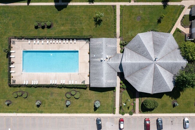 Building Photo - Park Ridge Commons