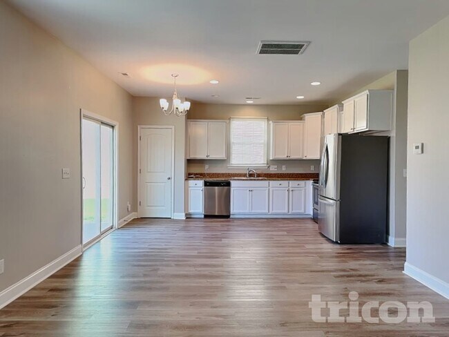 Building Photo - 3317 Lacewing Dr