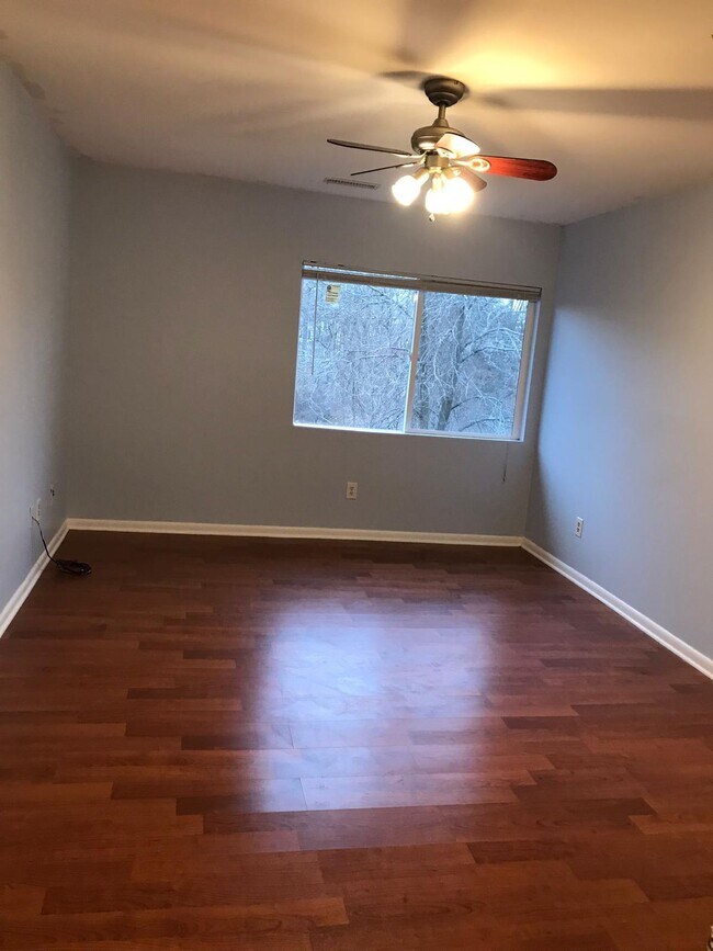 130 Fordson Ave Unit 10, Cranston, RI 02910 Condo for Rent in