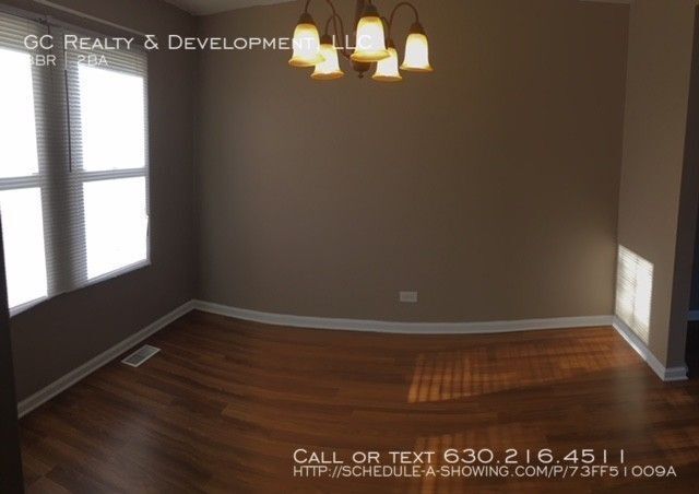 Building Photo - 9018 S Colfax Ave