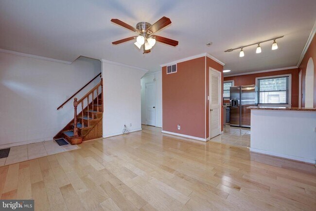 Foto del edificio - 416 Holmes Dr