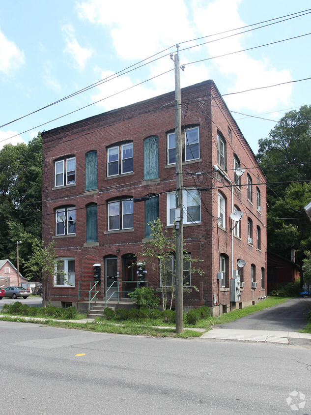 Primary Photo - 111 Hope St