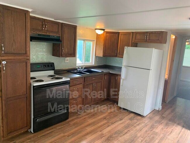 Building Photo - 49 Lonnie Loop