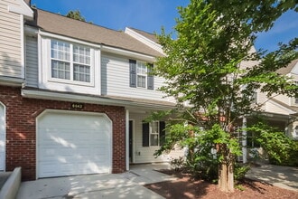 Building Photo - 8042 Christmas Ct