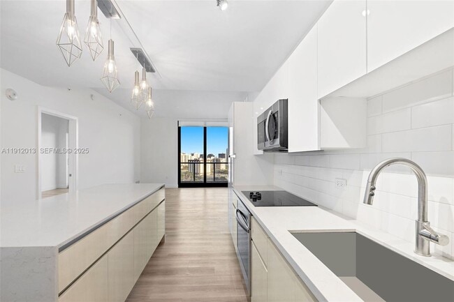 Building Photo - 101 Diplomat Pkwy