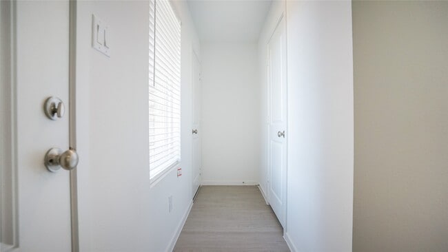Foto del edificio - 10821 Red Orchid Dr