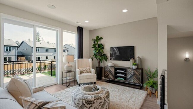 Building Photo - Spacious and Beautifully Landscaped Single...
