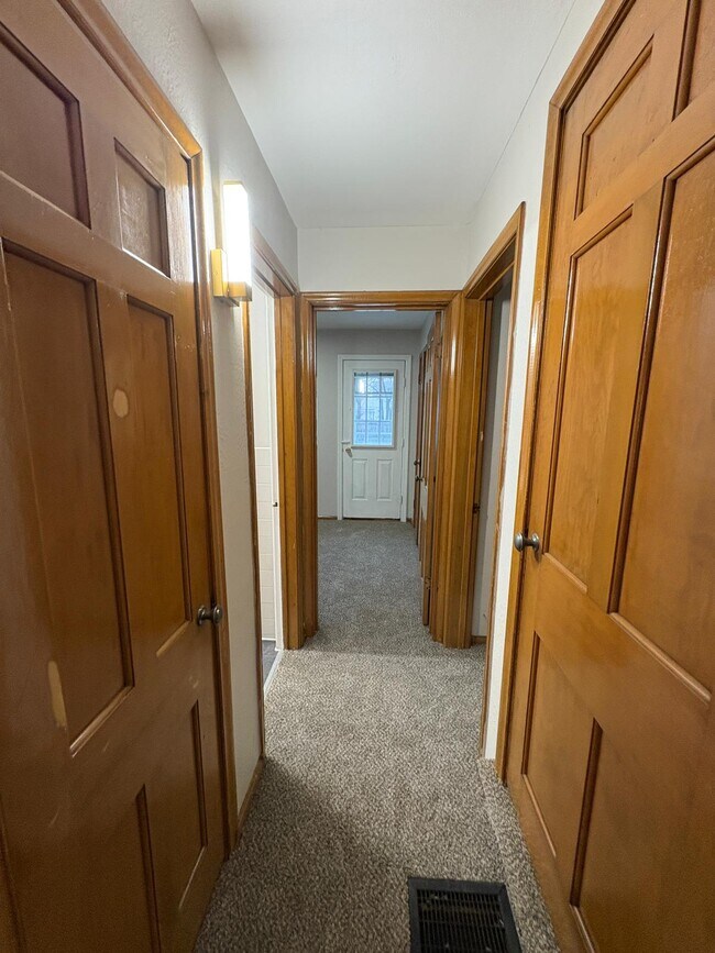 Foto del edificio - 218 W Capistrano Ave